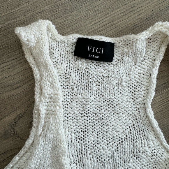 VICI dolls woven distressed knit tank top Ivory large - Picture 11 of 12